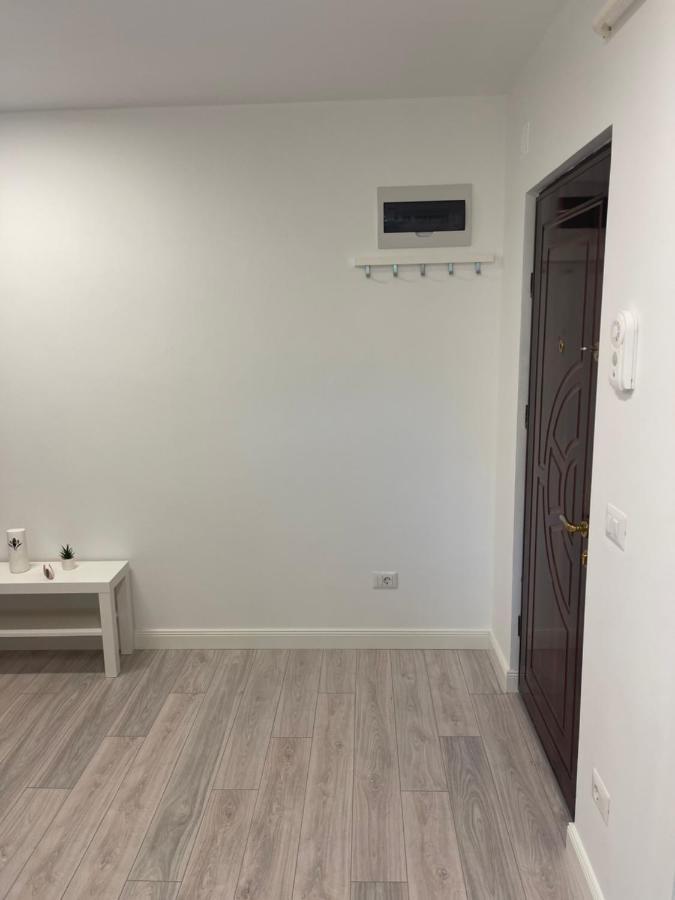 Apartament Incantator In Roman Eksteriør billede